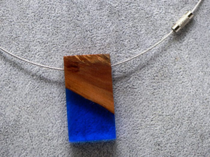Kette Schuck Kettenanhänger Holz Epoxid Resin